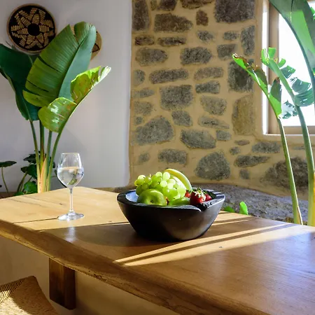 Hotel Vrachos Mykonos 3*