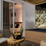 Vrachos Mykonos Ξενοδοχείο 3*