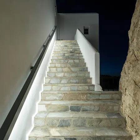 فندق Vrachos Mykonos 3*