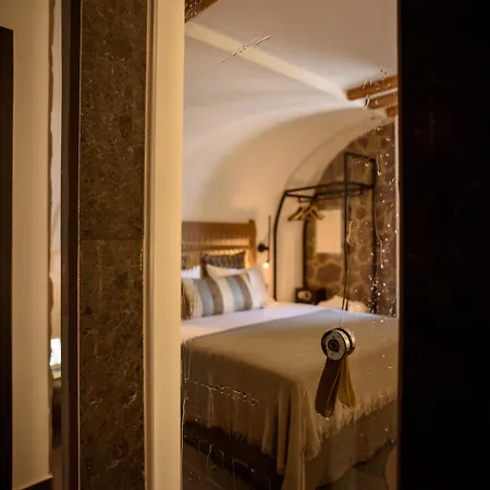 Vrachos Mykonos Hotel