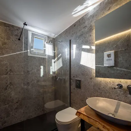 Vrachos Mykonos Hotel 3*