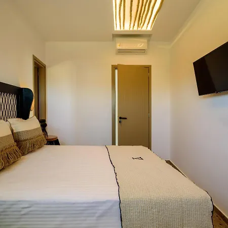 Szálloda Vrachos Mykonos 3*